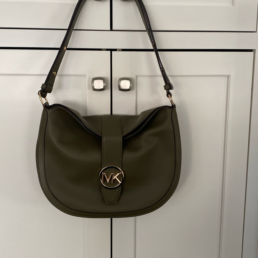 Michael Kors large hobo bag can be worn short or long color is olive green